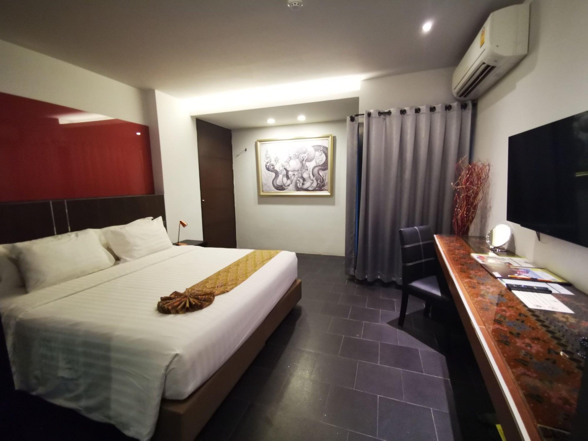 נחון סי טמארט Mandy Nok Hotel מראה חיצוני תמונה