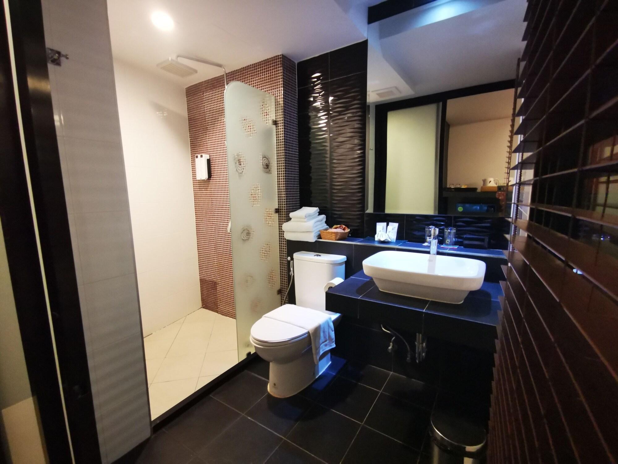 נחון סי טמארט Mandy Nok Hotel מראה חיצוני תמונה