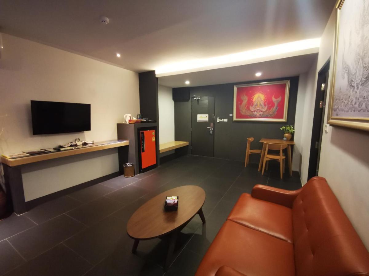 נחון סי טמארט Mandy Nok Hotel מראה חיצוני תמונה